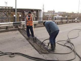 Кутузовский мост в Павлодаре закрыли на ремонт
