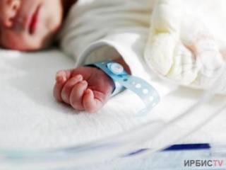 Заразился от матери: в Павлодарской области младенец попал в реанимацию из-за коронавируса