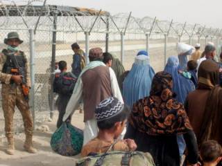 Афганцы на ЮГЕ: Примет ли Казахстан афганских беженцев?