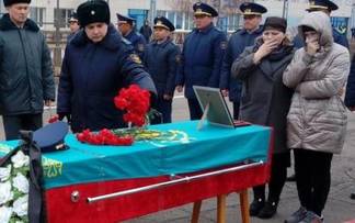Последний путь: В Павлодар спецрейсом доставили тело погибшего в авиакатастрофе пилота Ми-8 Романа Костыгова