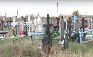 Жители Павлодарской области просят перенести старинное кладбище
