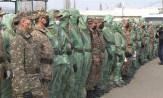 Войска из ВКО прибыли в Павлодар для дезинфекции дворов