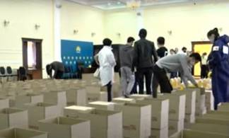 500 коробок с продуктами получат семьи Павлодарской области