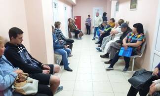 Павлодарцев с признаками коронавируса призвали не приходить в поликлиники