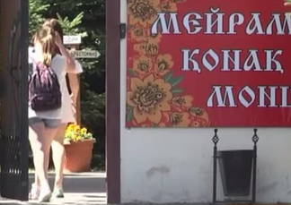 В Павлодаре в бассейне развлекательного комплекса едва не погибла девочка