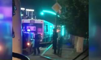 В центре Караганды неизвестный обстрелял три автобуса с 200 пассажирами