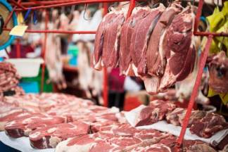 Вместе с ценой на корма подорожает и мясо на рынках Казахстана