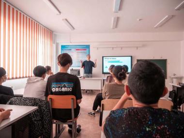 inDriver организовал в Казахстане digital-интенсивы для детей