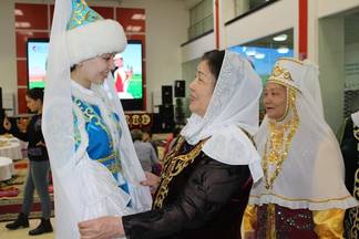 Снизить количество разводов в Павлодаре поможет клуб «АруНаз»