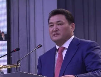 Аким Павлодарской области посоветовал жителям региона покупать уголь тоннами
