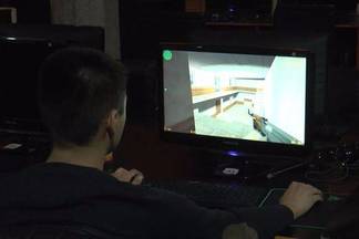Полиция ночью нашла 11-летнего мальчика в Алматинском компьютерном клубе