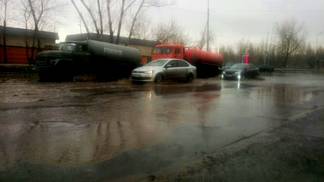Две тысячи кубов воды откачали коммунальщики за три дня в Павлодаре