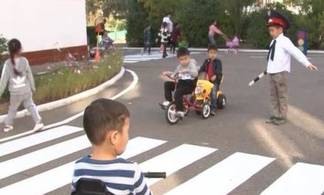 Настоящую разметку нанесли на территории детского сада в Павлодаре