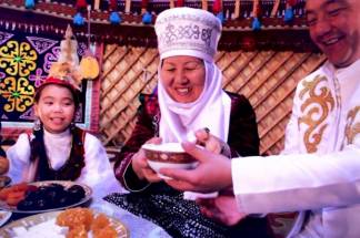 Гуляй, Байтерек! Самое молодое село на севере Казахстана уже за праздничным столом