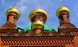 В полночь с субботы на воскресенье в православных храмах начнется Пасхальная служба