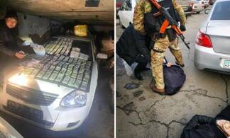 Преступная группа похитила миллион долларов у таксиста на трассе в Алматинской области