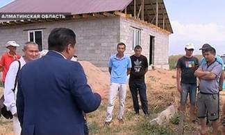 В Алматинской области сельчане построили дома, а потом узнали, что строить не имели права