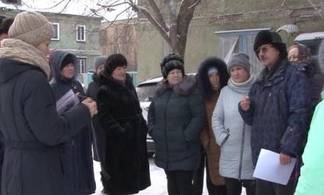 Жители Алюминстроя разослали акимам, чиновникам и депутатам петицию