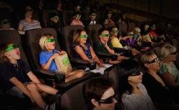 Еще одна услуга при просмотре 3D-фильмов в кинотеатрах Казахстана является незаконной