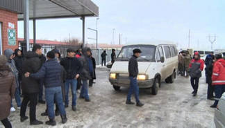 Водители автобусов отказались выходить на маршруты в Атырау