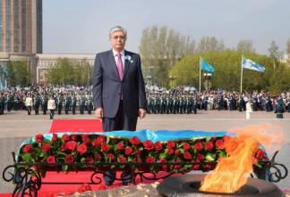 Касым-Жомарт Токаев поздравил всех военнослужащих Казахстана с Днём защитника Отечества