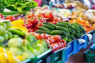 В Павлодарской области обсудили возможный рост цен на местные овощи