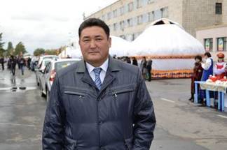 Аким Павлодара участвует в конкурсе на звание самого привлекательного градоначальника РК