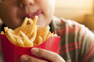 Быстрое питание вызывает частую аллергию у детей