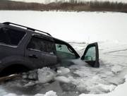Джип ушёл под лёд в Павлодарской области