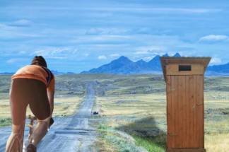 «Дороги и туалеты показывать стыдно»: путешественник не оценил казахстанский туризм