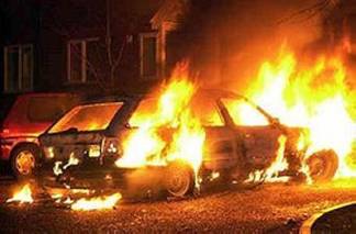 Три автомобиля горели в Павлодаре