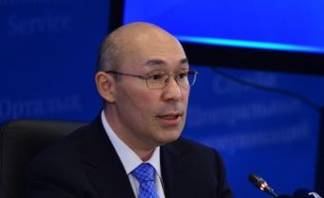 Глава Нацбанка РК пообещал наказать обменники