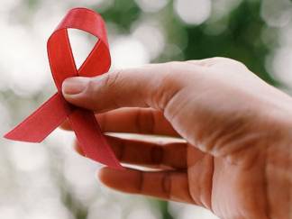 Казахстанцам с ВИЧ приходится скрывать болезнь даже от родных