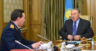 Назарбаев встретился с главным полицейским Казахстана