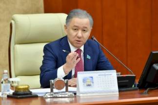 Нурлан Нигматулин высказался за равномерную представленность Казахстана в интеграционных структурах