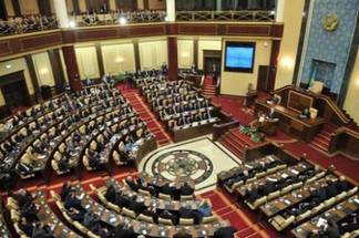 Парламент Казахстана отмечает своё 20-летие