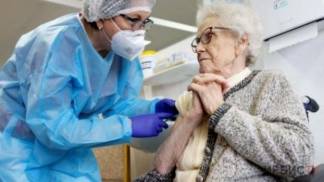 Павлодарцы жалуются на отказ в вакцинации от COVID- 19 в поликлиниках