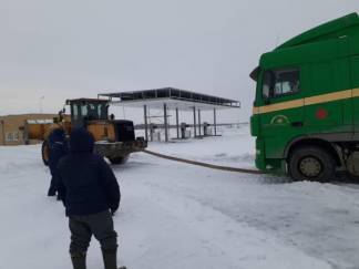 Павлодарские спасатели выручили украинского дальнобойщика
