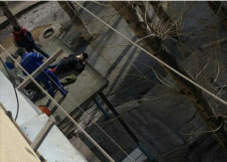 17-летний парень спрыгнул с 3-го этажа в Павлодаре