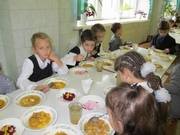 Цены на школьные обеды в Павлодарской области остались прежними