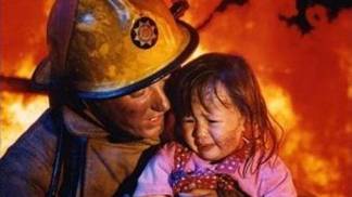 Дети пострадали при пожаре в пятиэтажке в Павлодаре