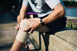 Павлодарские врачи научились делать артроскопическую пластику передней крестообразной связки коленного сустава