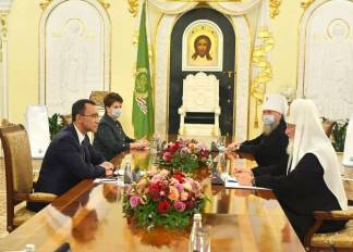 Токаев пригласил патриарха Кирилла в Казахстан