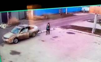Трое подростков в пригороде Алматы угнали и разбили чужой автомобиль (ВИДЕО)
