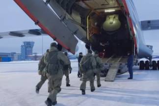 Видео вылета российских миротворцев в рамках миссии ОДКБ в Казахстан