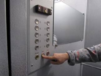 Заменить лифты павлодарцы смогут за счёт бюджетных средств
