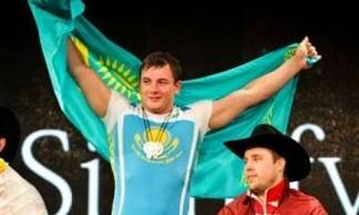 Казахстанскому тяжелоатлету Зайчикову подарили квартиру за победу на ЧМ