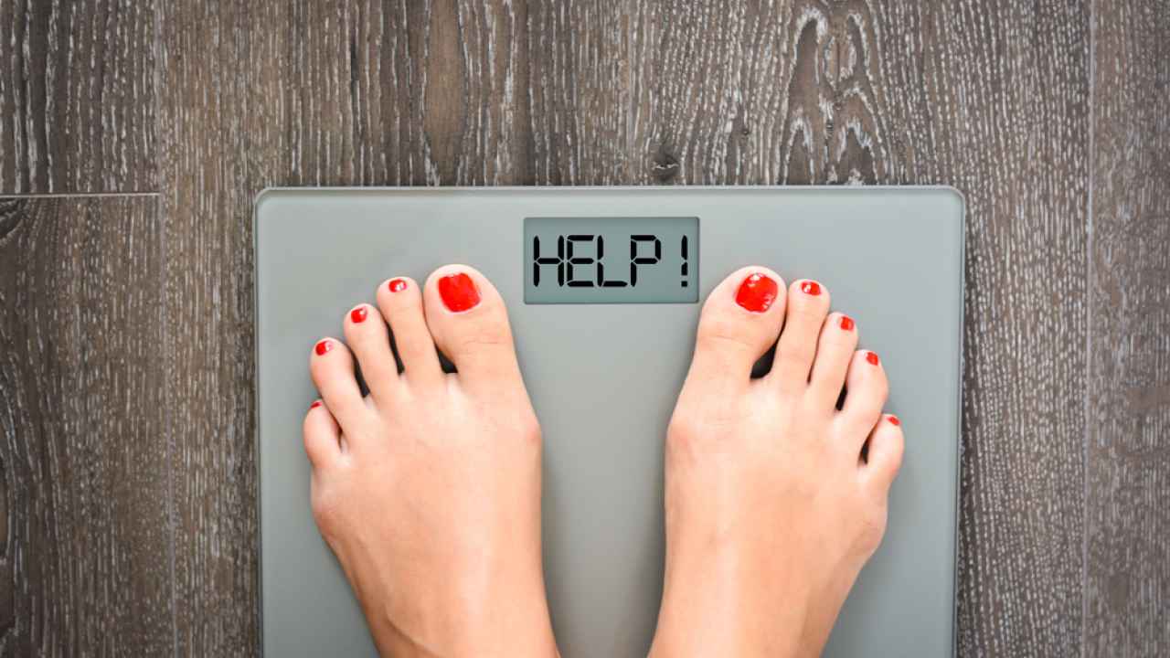 Возьми свой вес под контроль: 8 критериев выбора напольных весов